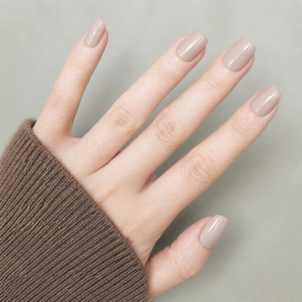 Nailink Cashmere Taupe main - NL-E-SQ-F-04